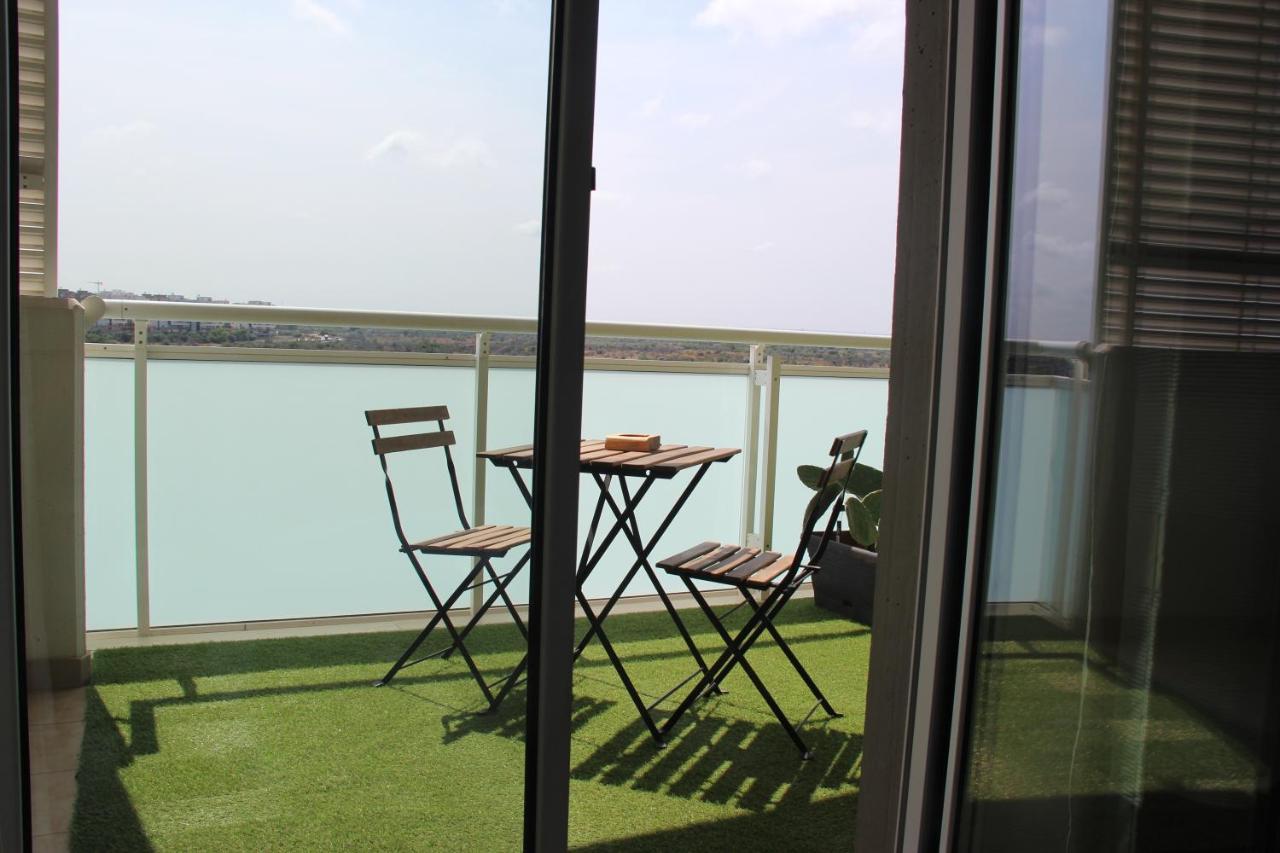 Bariairport Bed and Breakfast Buitenkant foto